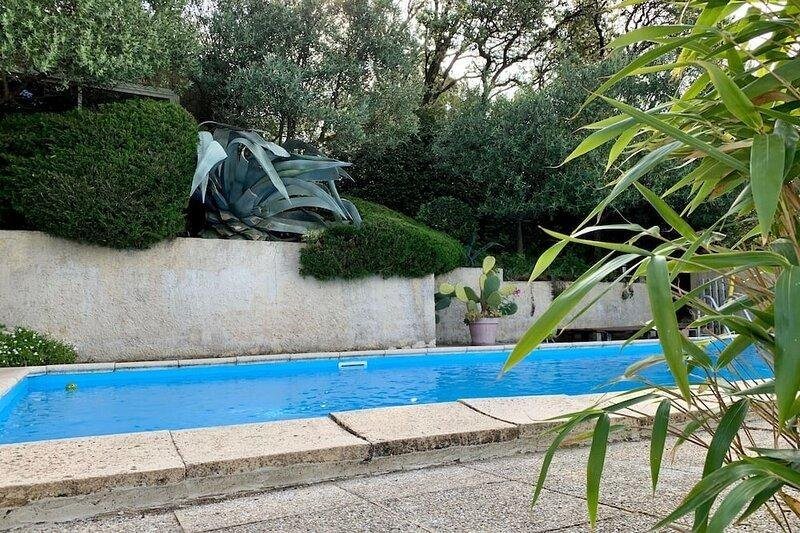Maison à vendre, 3m², Tavel