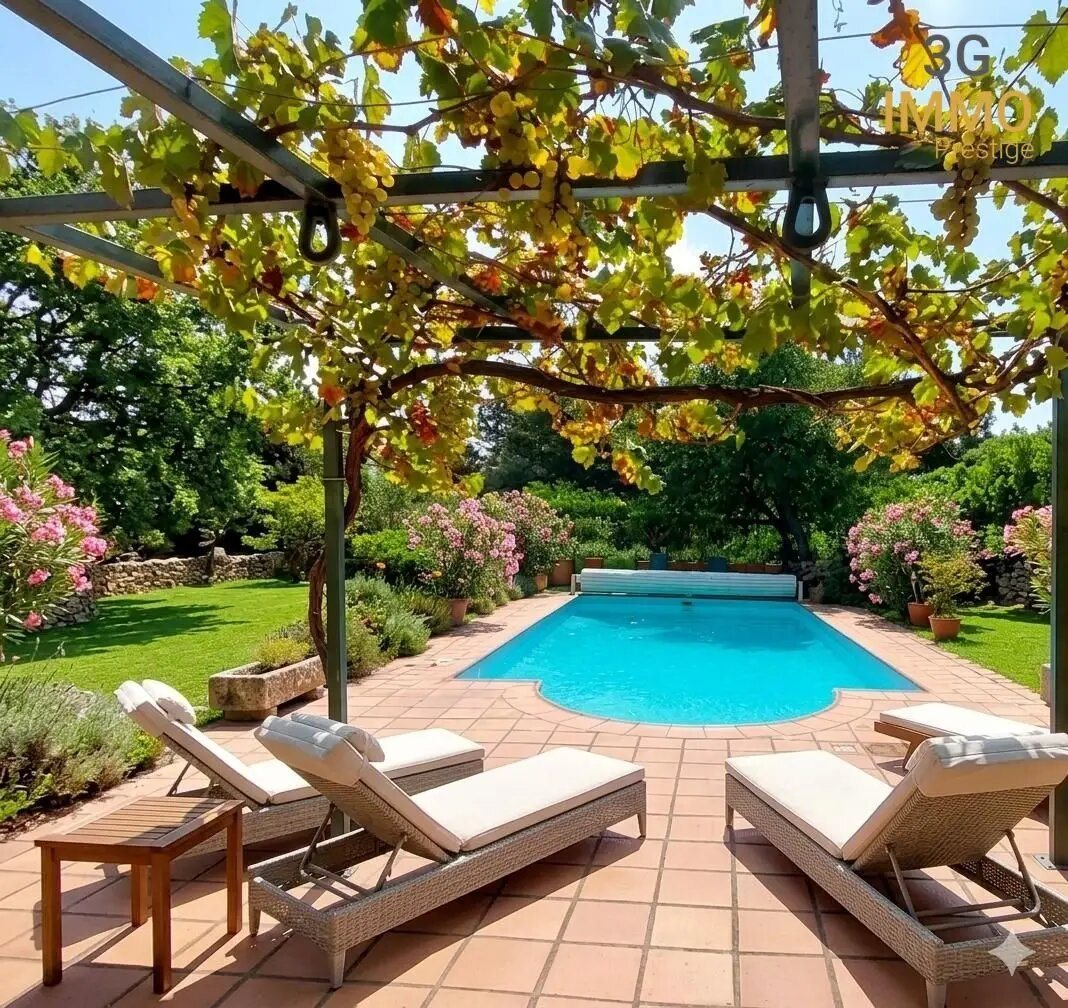 Maison à vendre, 227m², Bollène