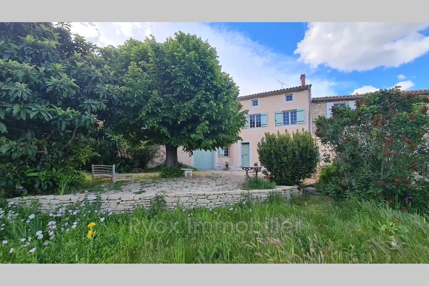 Maison à vendre, 98m², Saint-Saturnin-lès-Apt