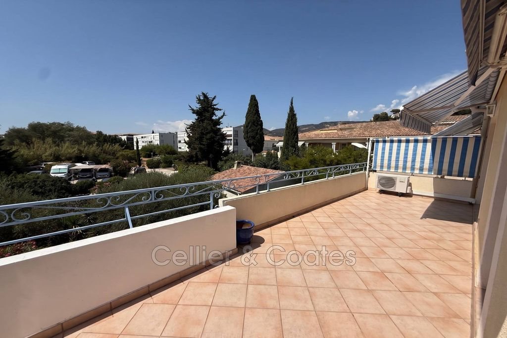 Appartement à vendre, 90m², Le Lavandou