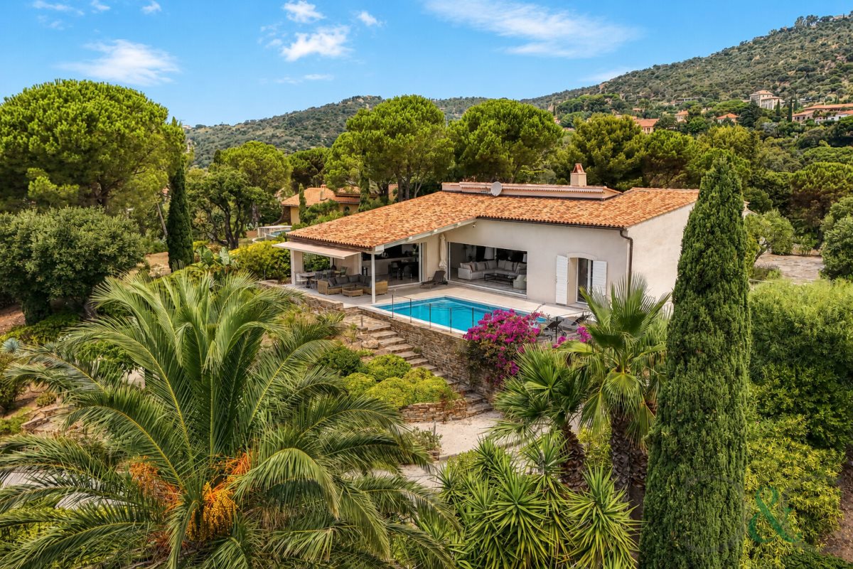 Maison à vendre, 204m², Bormes-les-Mimosas