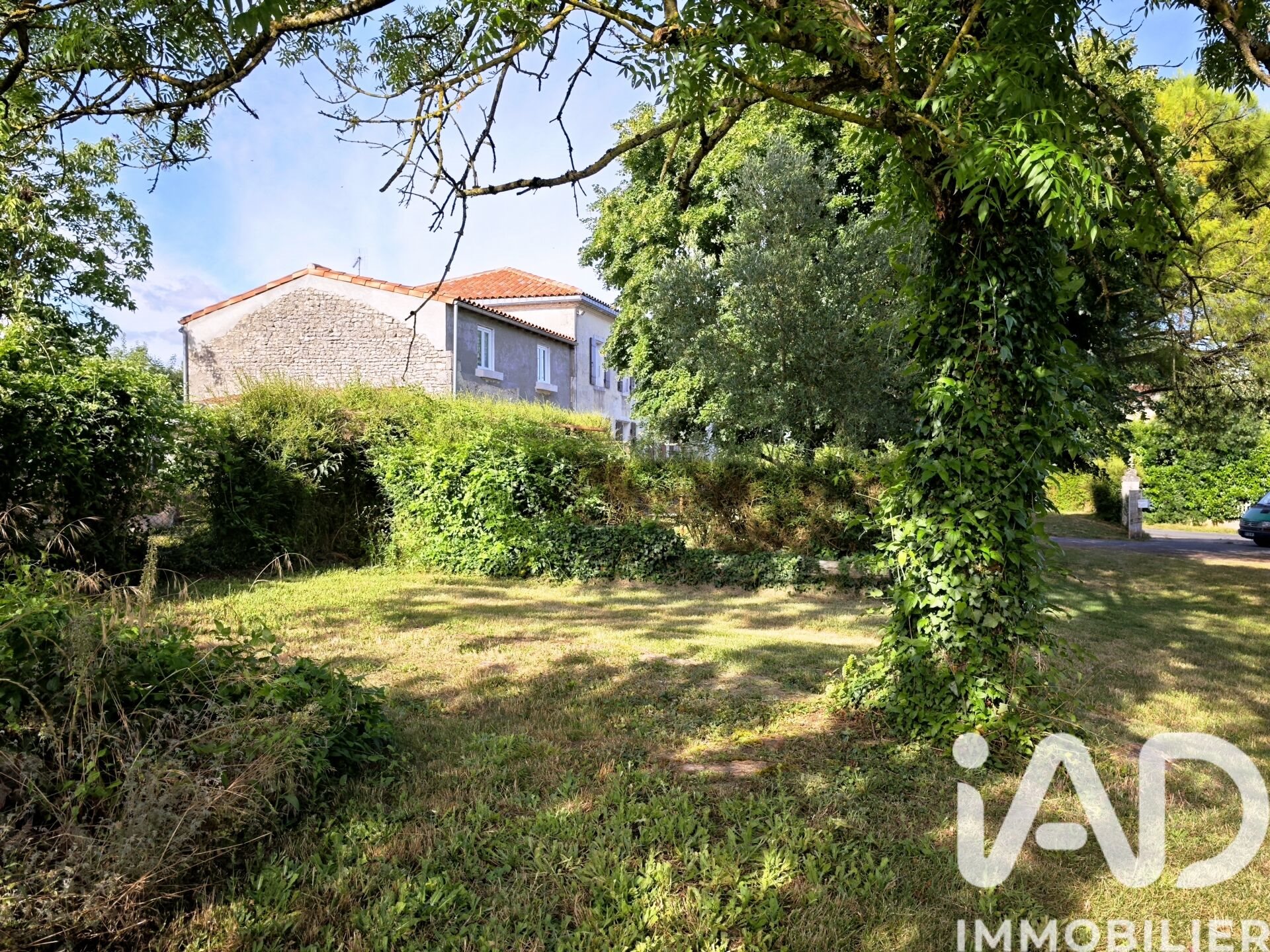 Maison à vendre, 225m², Saint-Pierre-de-Juillers