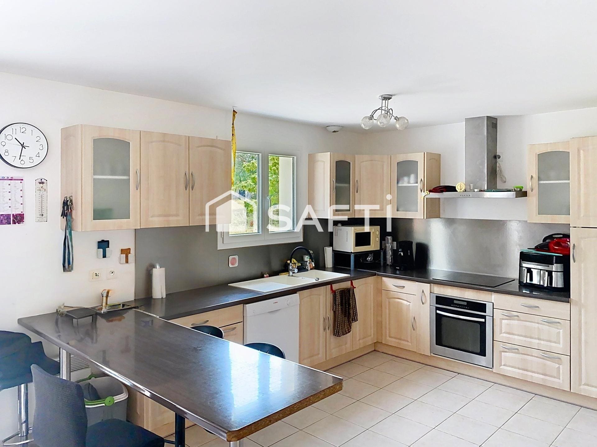 Maison à vendre, 120m², Sos