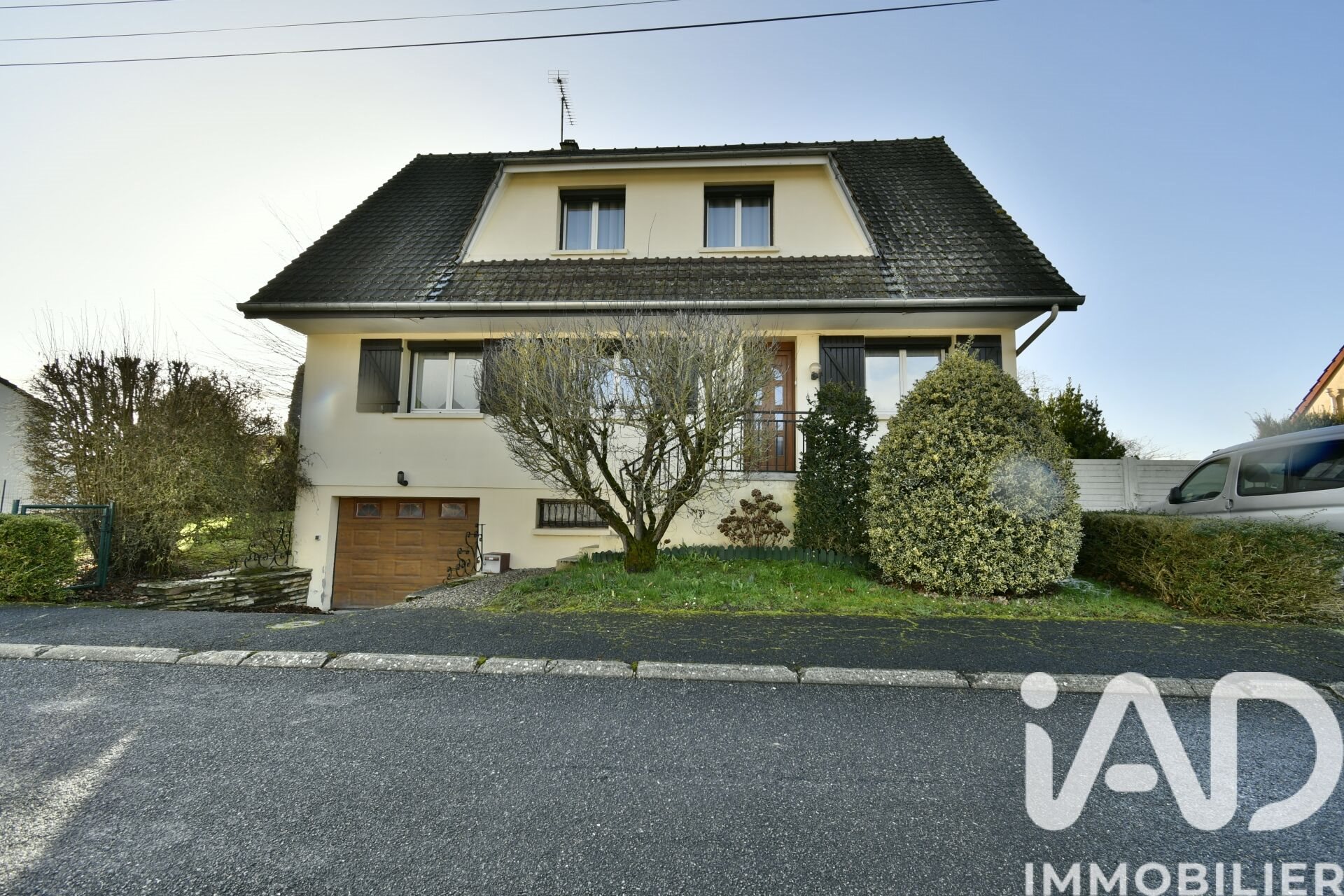 Maison à vendre, 137m², Cuvilly