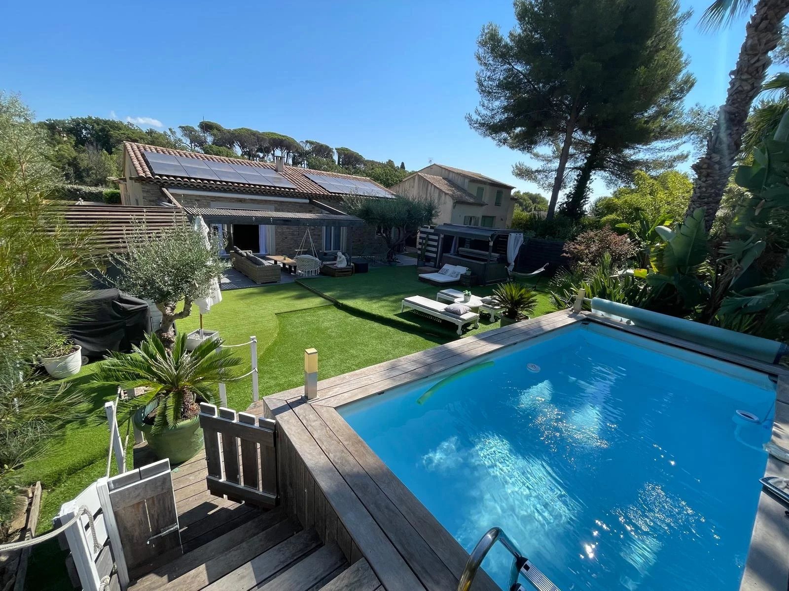 Maison à vendre, 121m², Fréjus
