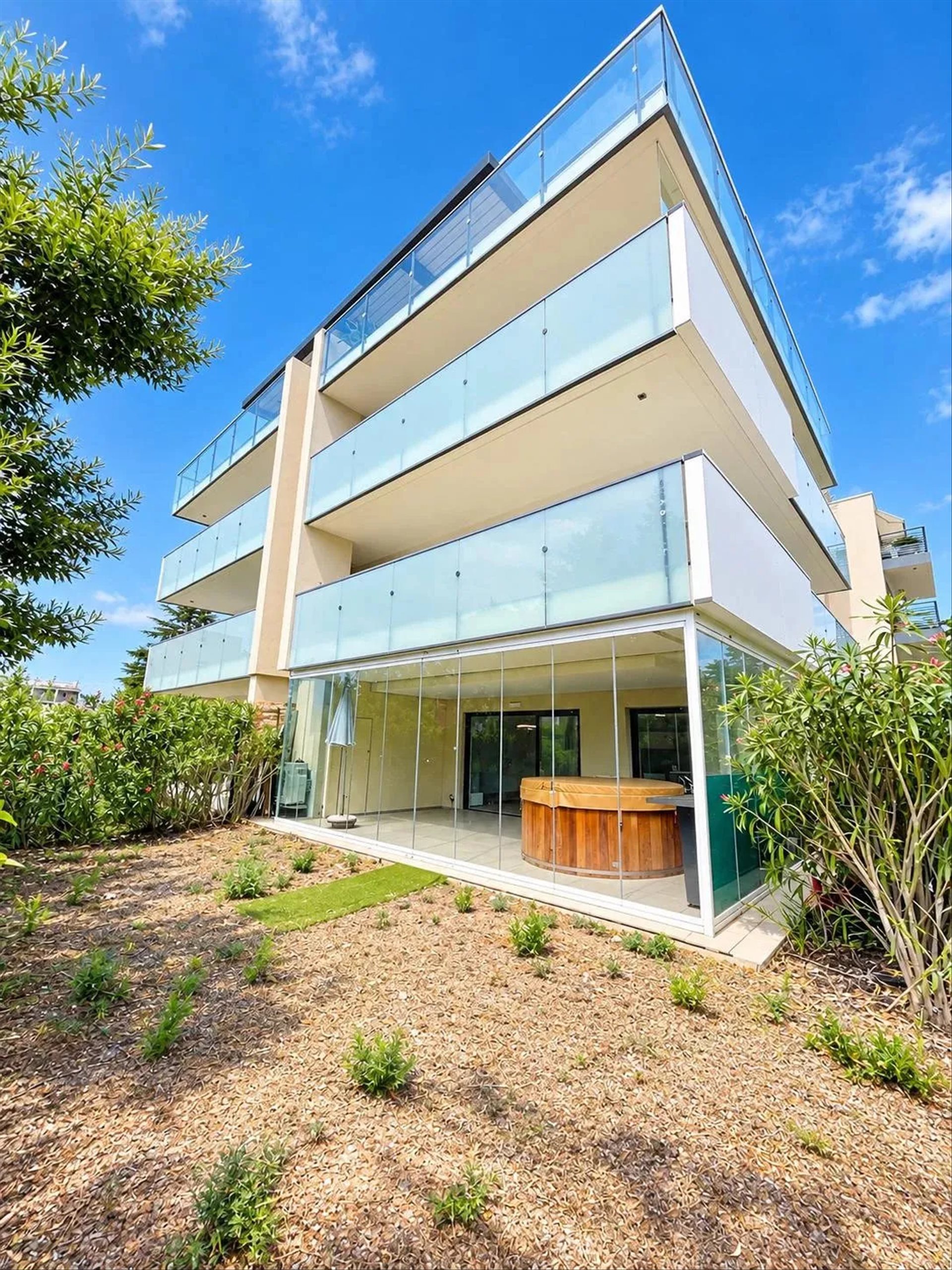 Appartement à vendre, 73m², Saint-Raphaël