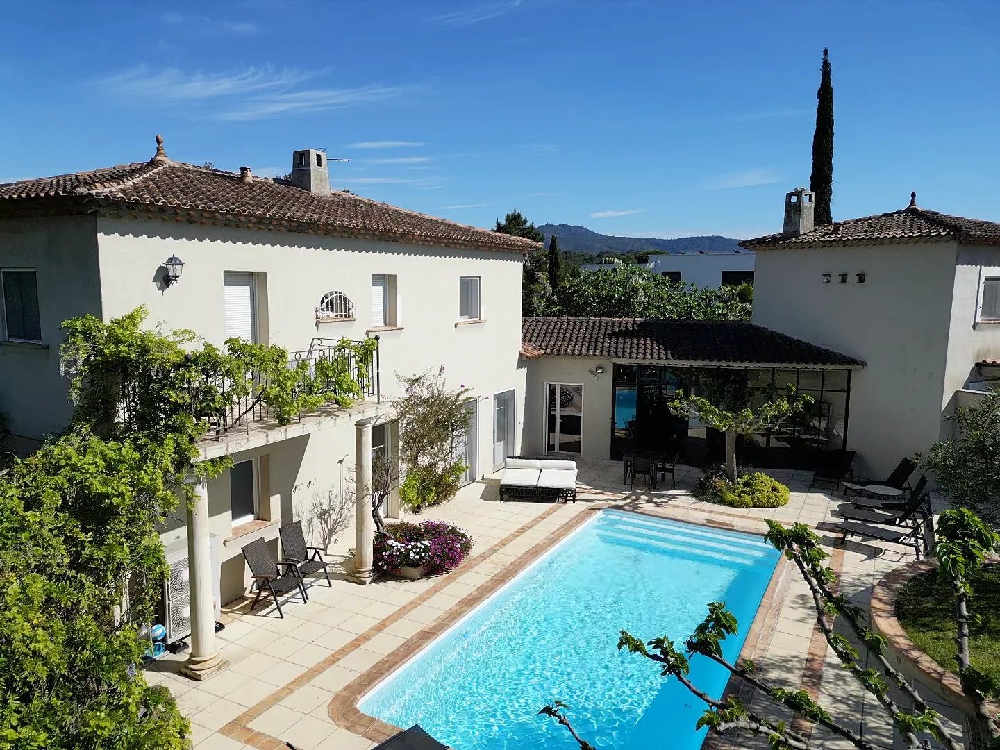 Maison à vendre, 270m², Saint-Raphaël