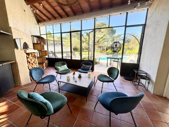 Maison à vendre, 270m², Saint-Raphaël