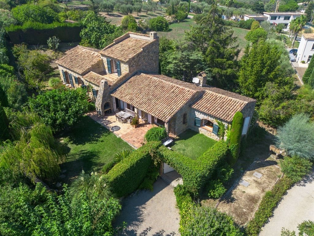 Maison à vendre, 190m², Mouans-Sartoux