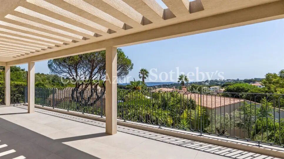 Maison à vendre, 180m², Roquebrune-sur-Argens