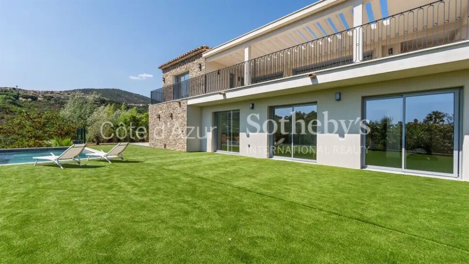 Maison à vendre, 180m², Roquebrune-sur-Argens