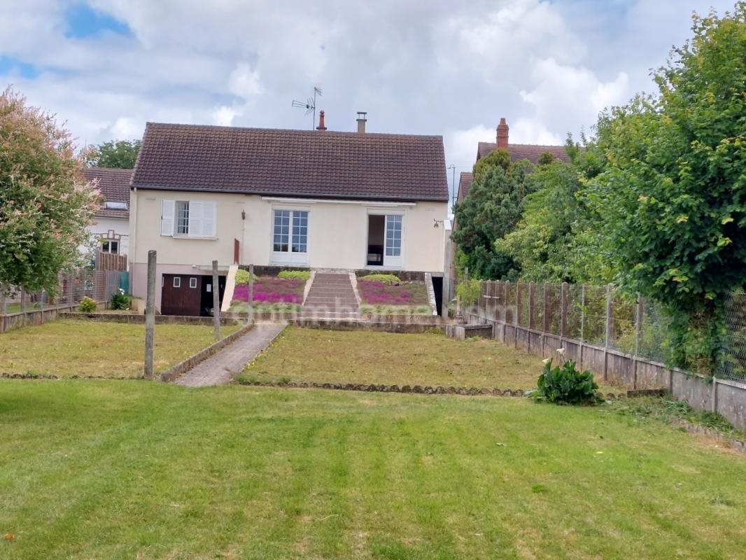 Maison à vendre, 72m², La Bazoche-Gouet