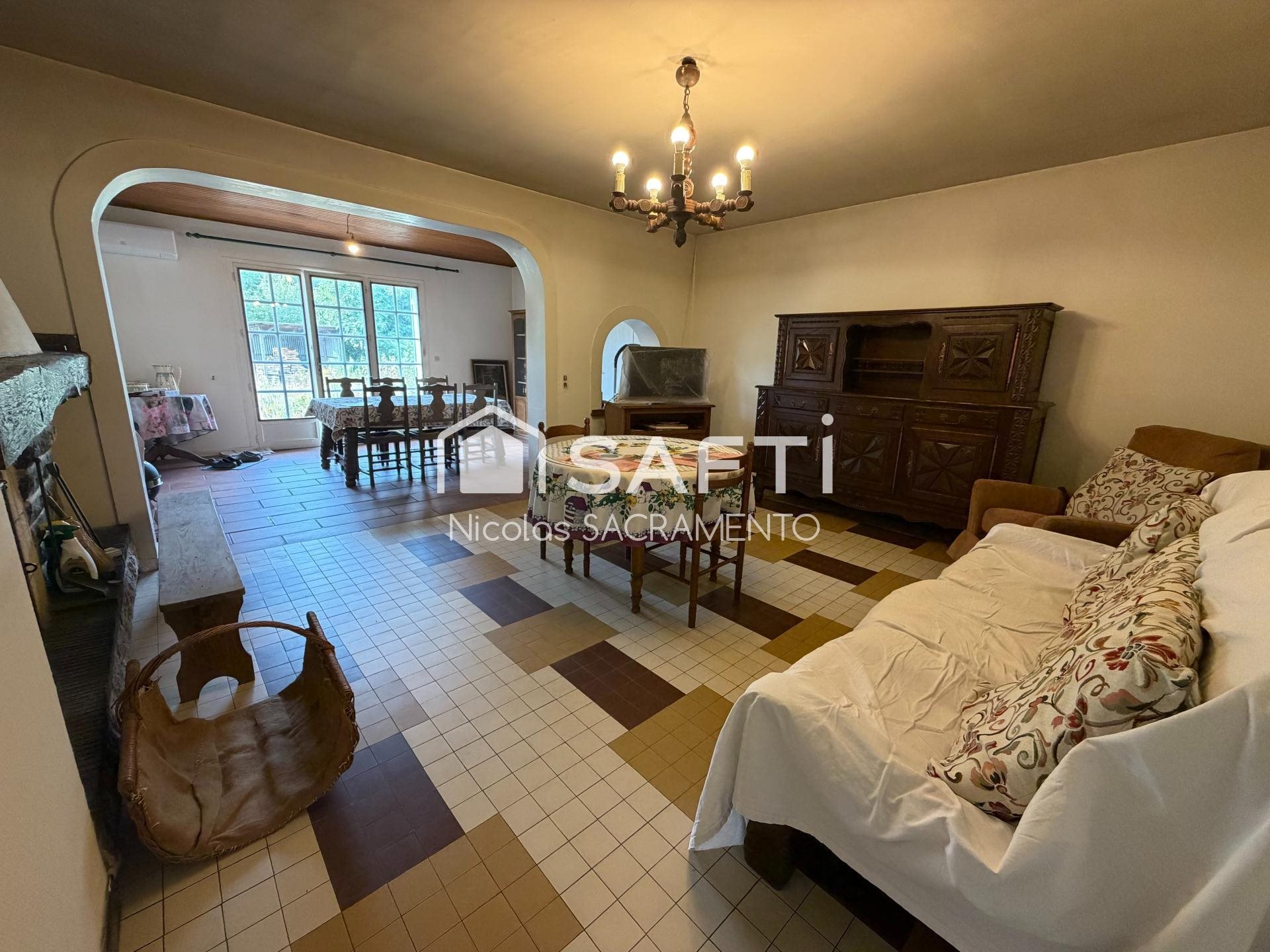 Maison à vendre, 125m², Villeneuve-de-Marsan