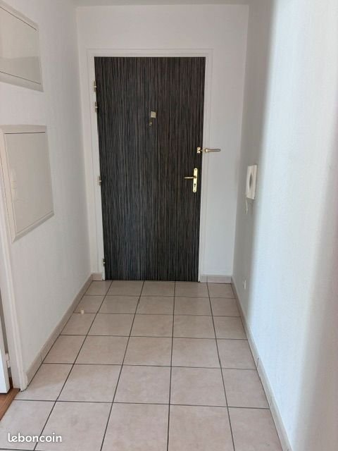 Appartement à louer, 57m², Meyzieu
