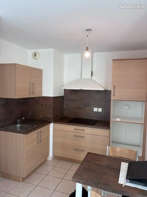 Appartement à louer, 57m², Meyzieu