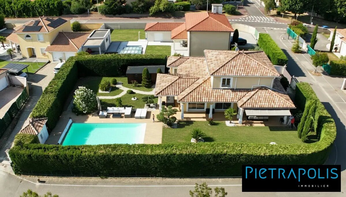 Maison à vendre, 176m², Saint-Bonnet-de-Mure