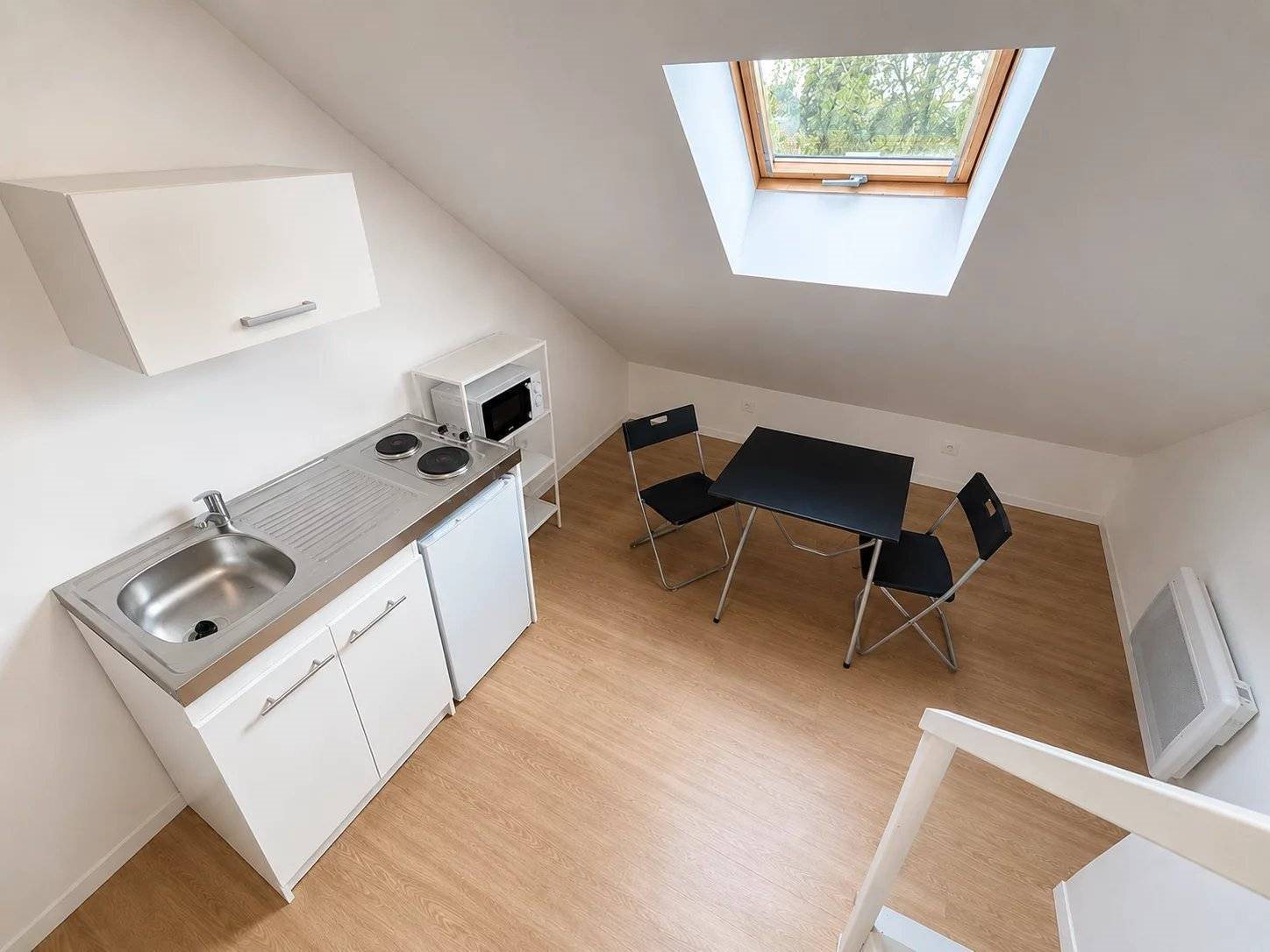 Maison à louer, 16m², Etampes-sur-Marne