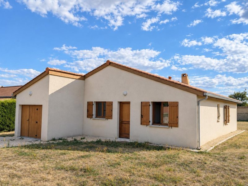 Maison à vendre, 3m², Montverdun