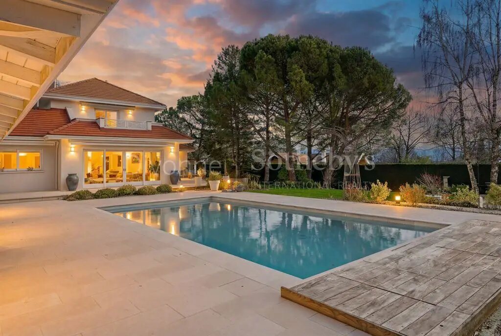 Maison à vendre, 364m², Divonne-les-Bains
