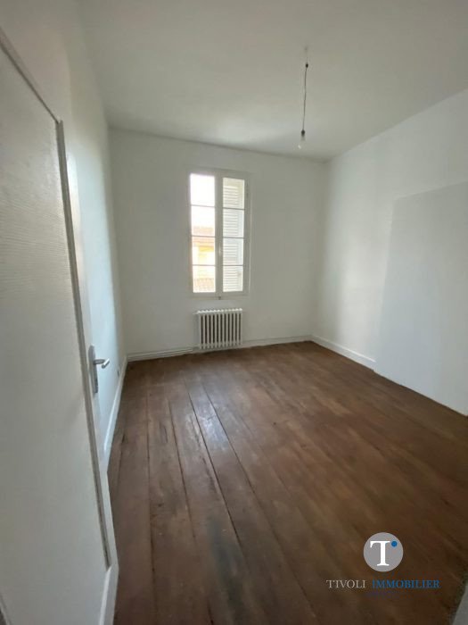 Appartement à vendre, 480m², Chalais