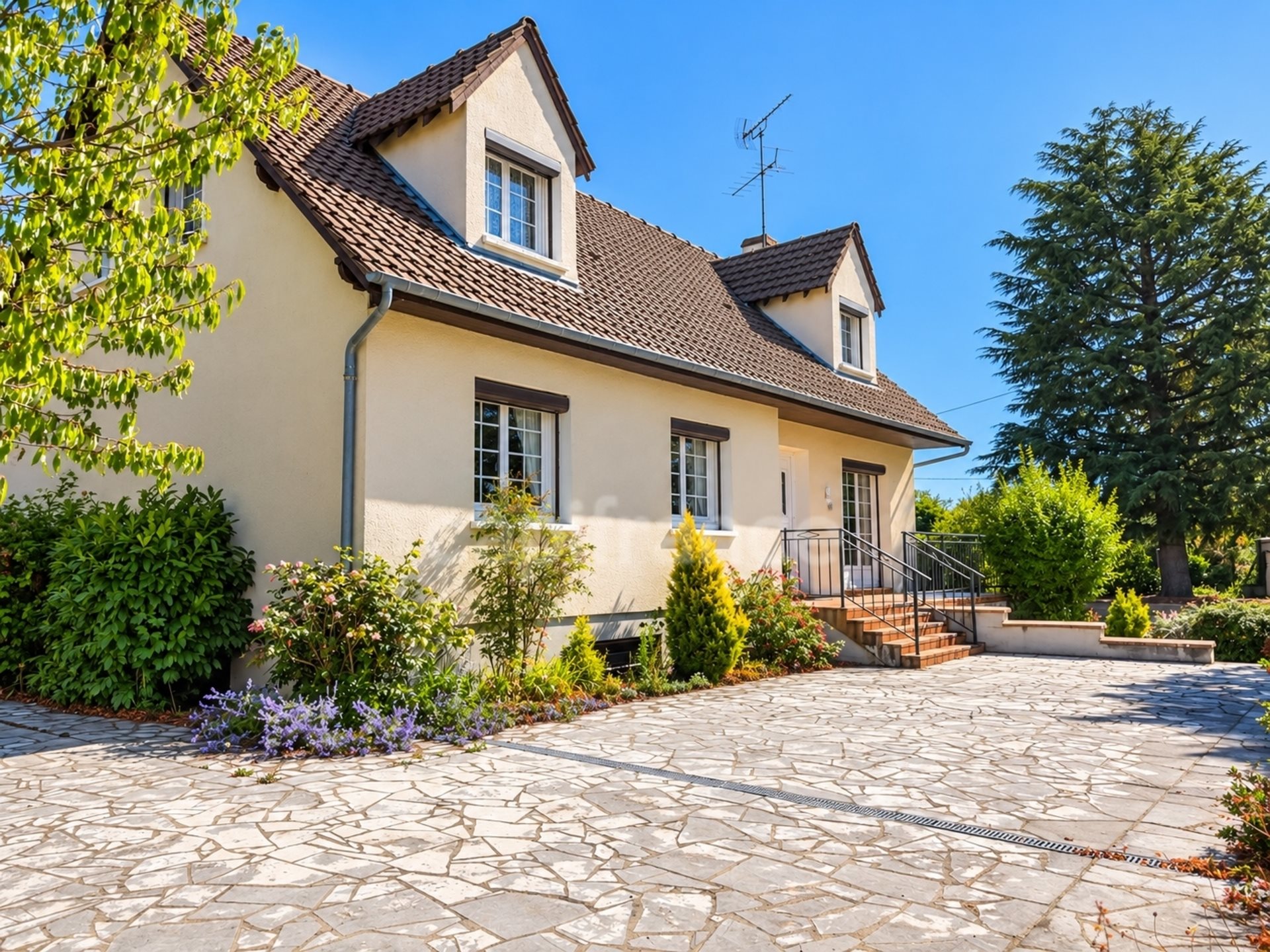 Maison à vendre, 135m², Châteauneuf-sur-Loire