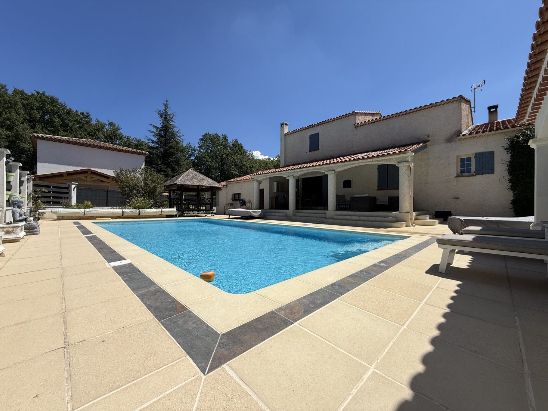 Maison à vendre, 220m², Forcalqueiret
