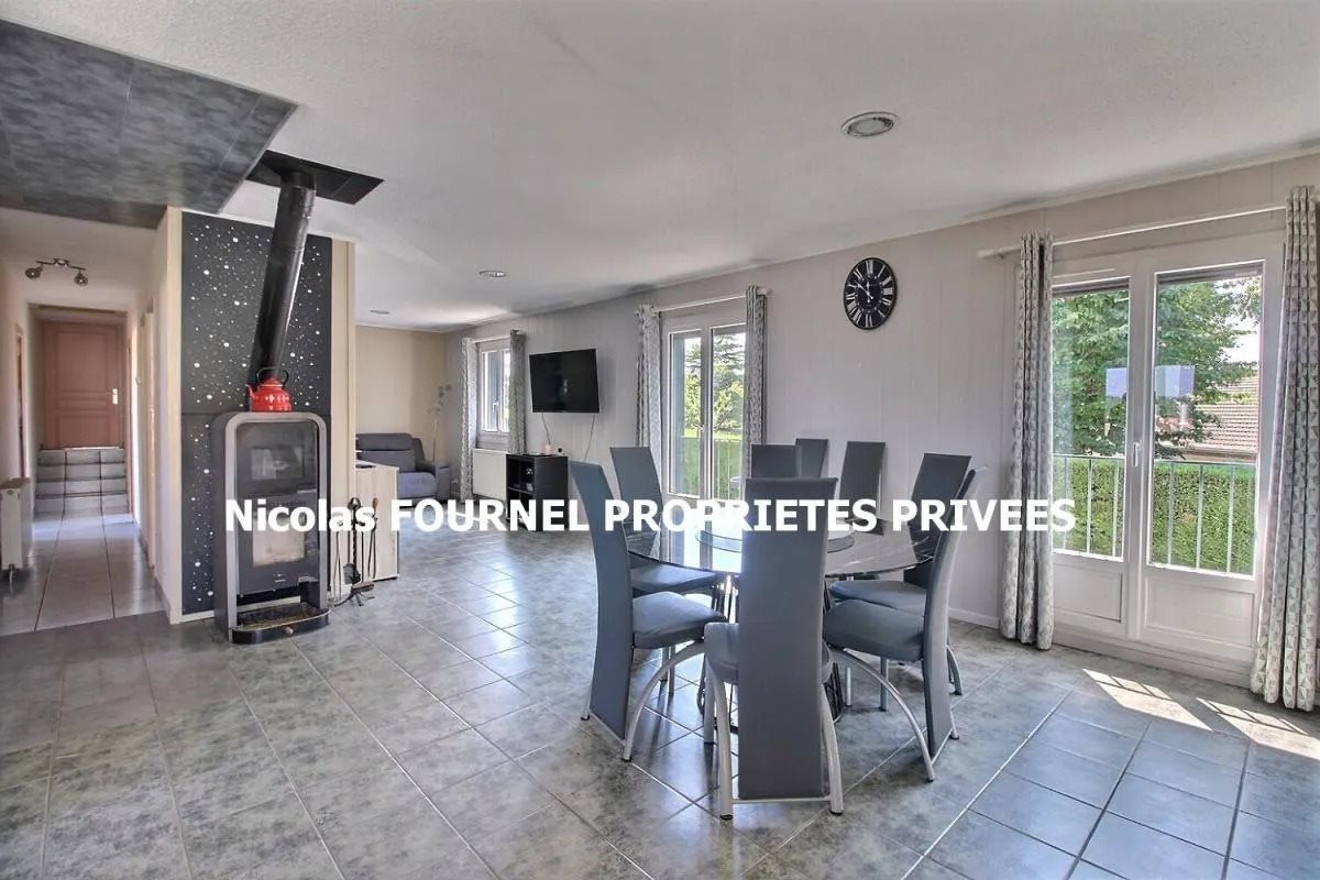 Maison à vendre, 130m², Saint-Just-Malmont