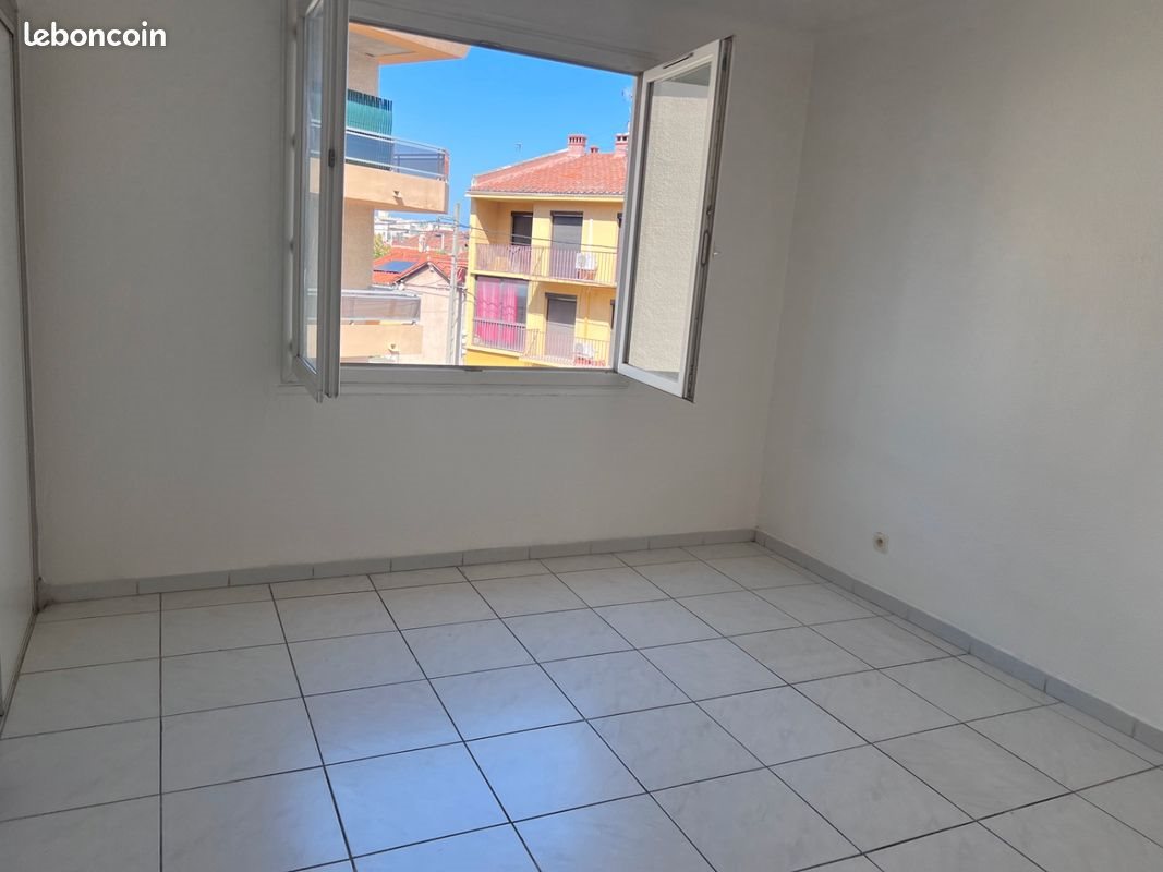 Appartement à louer, 31m², Perpignan