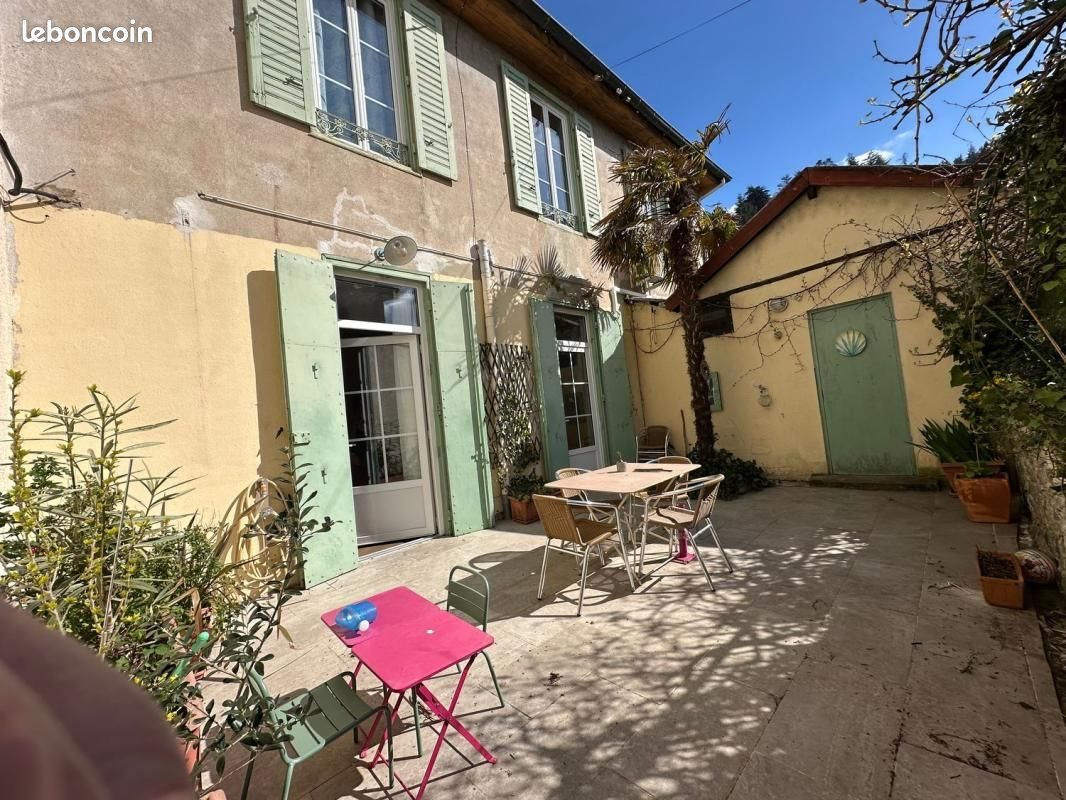 Maison à vendre, 90m², Vals-les-Bains