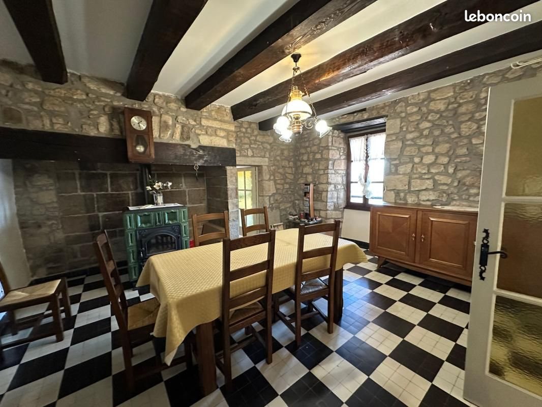 Maison à vendre, 235m², Saint-Andéol-de-Vals