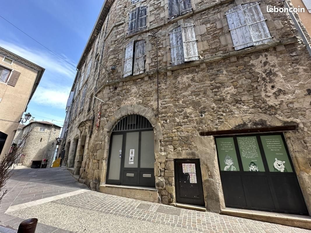 Appartement à vendre, 650m², Aubenas