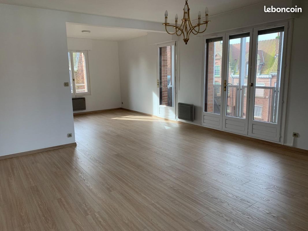 Appartement à louer, 70m², Bailleul