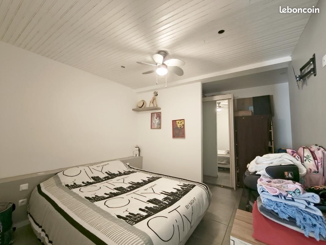 Maison à vendre, 130m², Plaissan