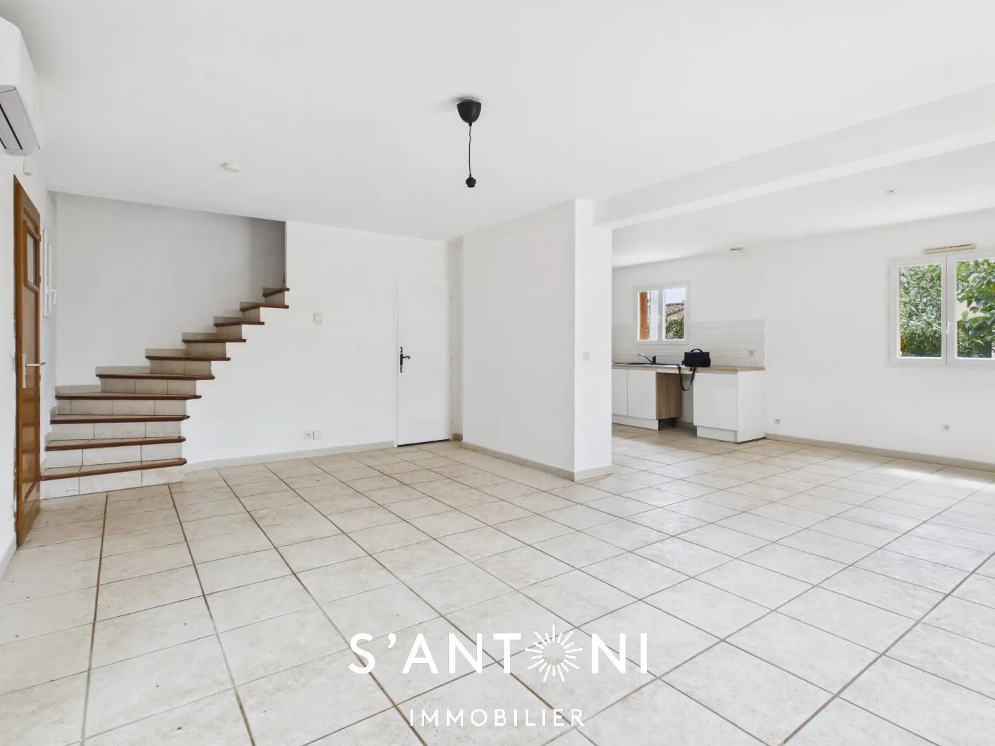 Maison à vendre, 95m², Mèze