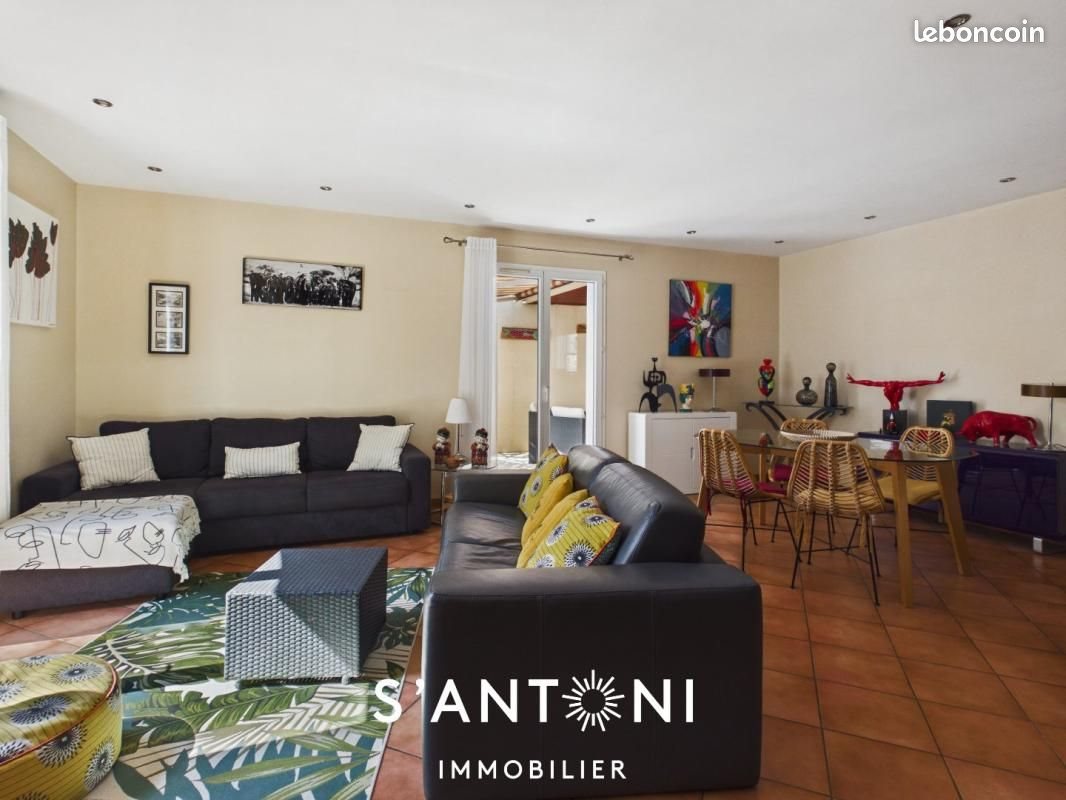 Maison à vendre, 86m², Mèze