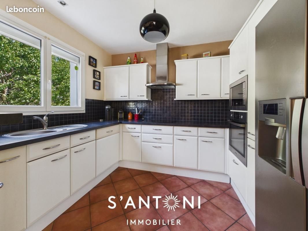 Maison à vendre, 86m², Mèze