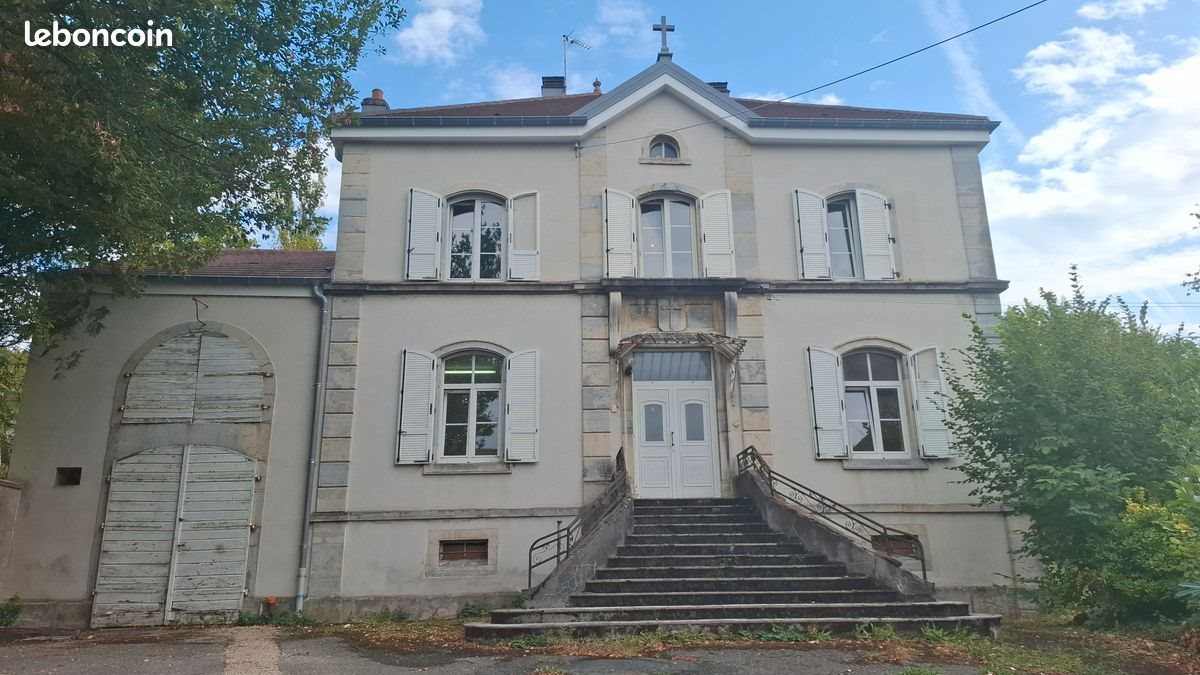 Maison à vendre, 180m², Etouvans