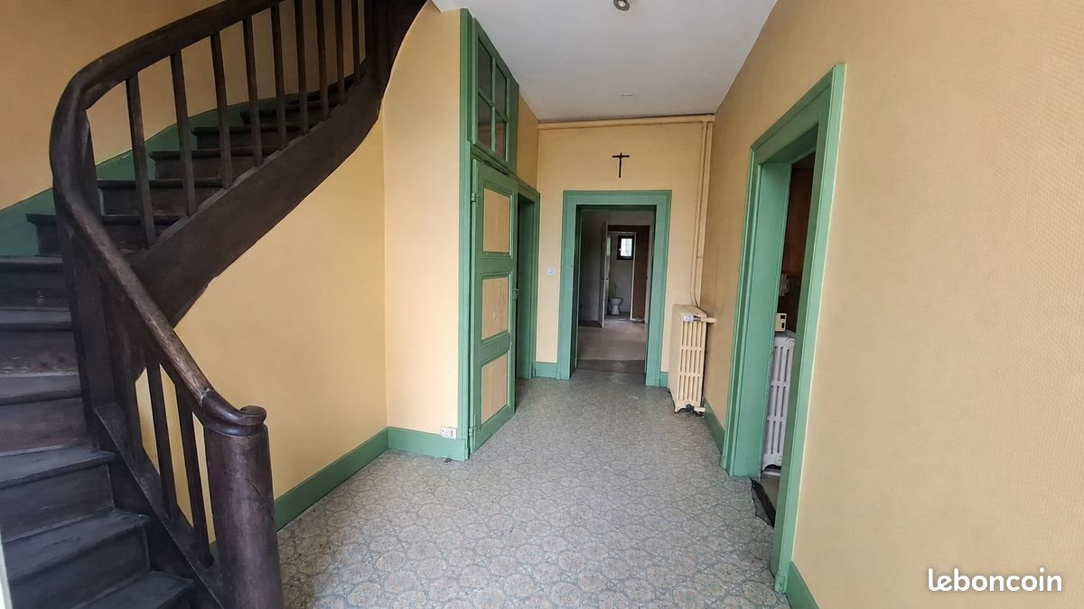 Maison à vendre, 180m², Etouvans