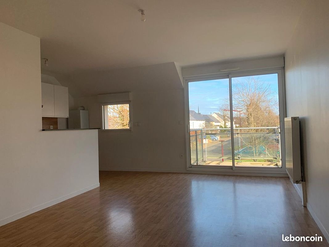 Appartement à louer, 67m², Saint-Erblon