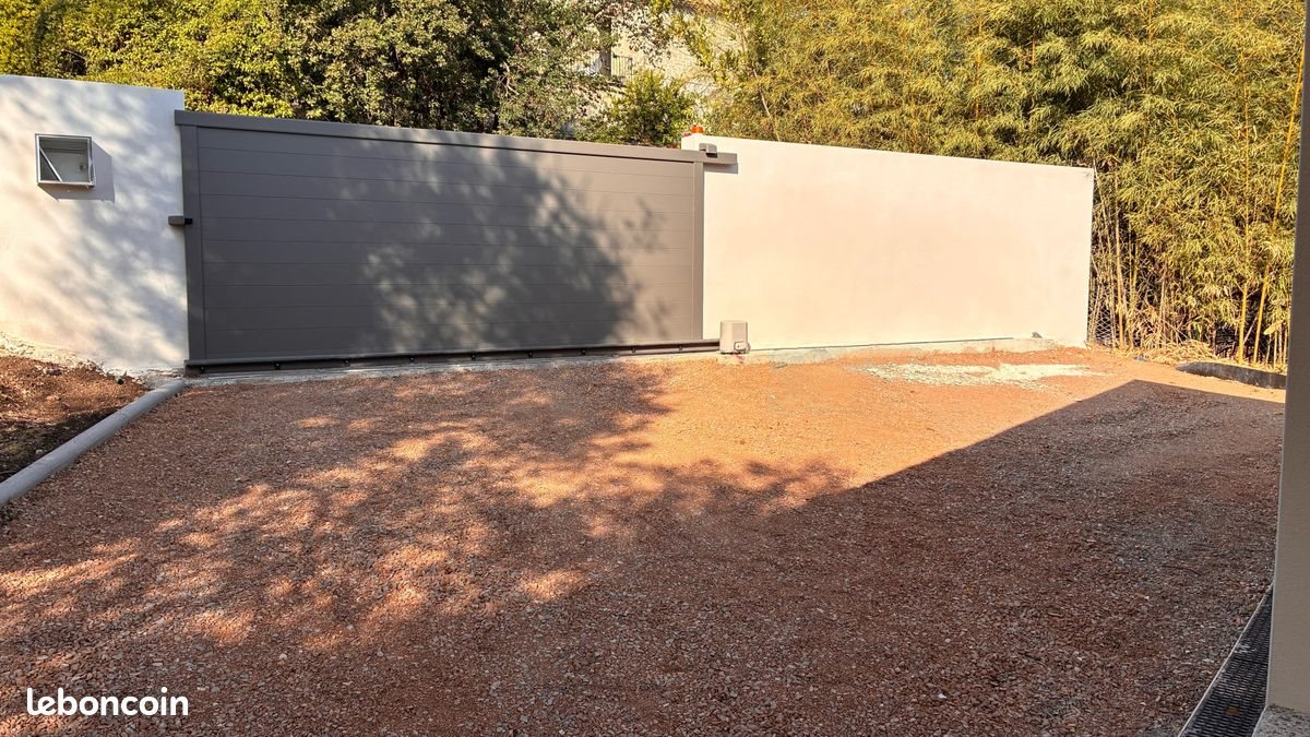 Maison à louer, 115m², Saint-Clément-de-Rivière