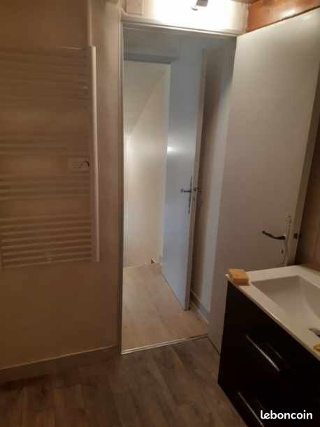 Appartement à louer, 38m², Saint-Étienne-les-Orgues