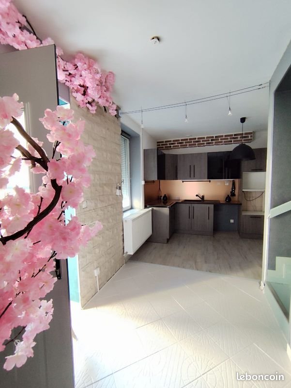 Maison à vendre, 111m², Saint-Maurice-en-Gourgois