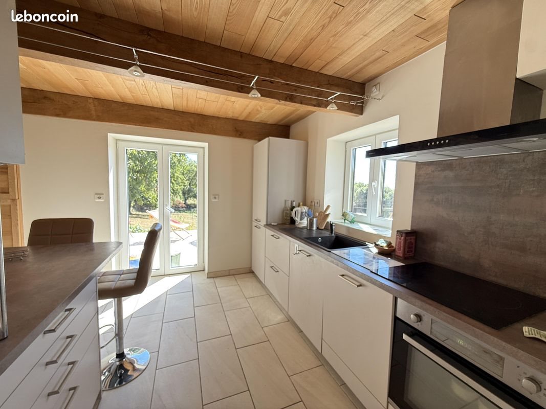Maison à vendre, 101m², Jouqueviel
