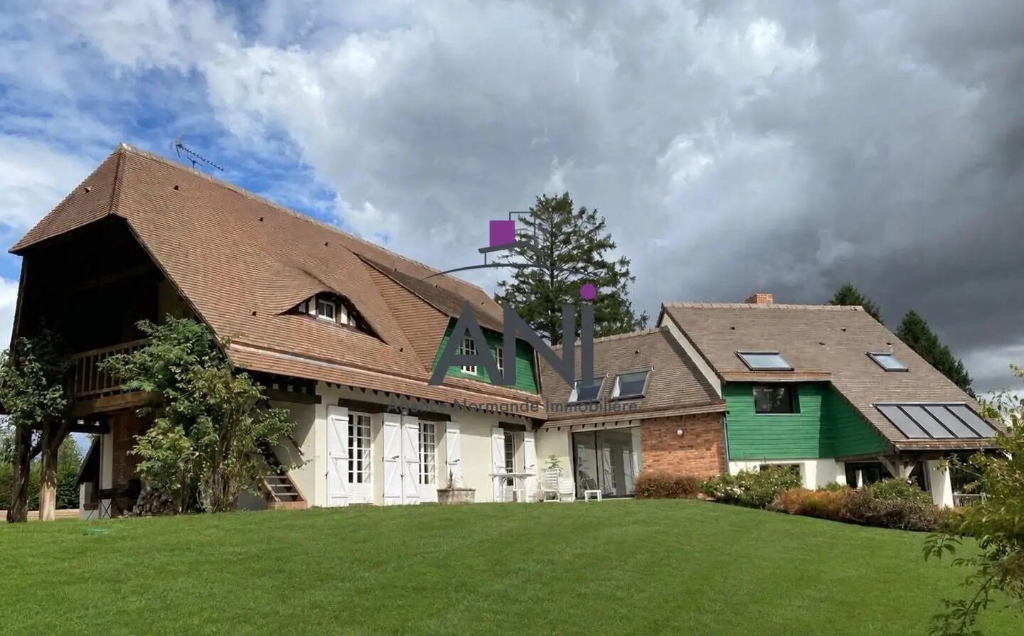 Maison à vendre, 247m², Val-de-Saâne