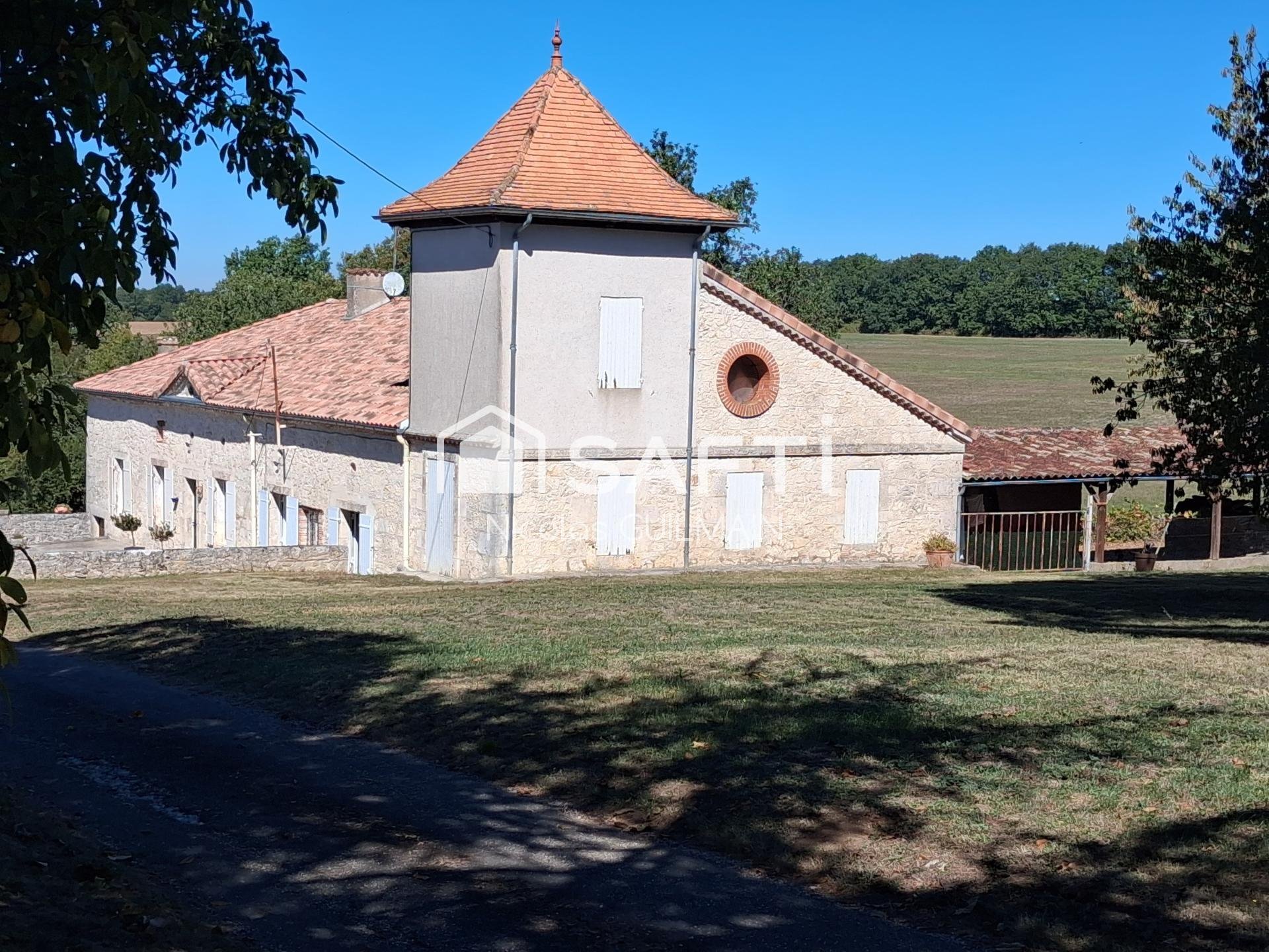 Maison à vendre, 200m², Sainte-Colombe-de-Villeneuve