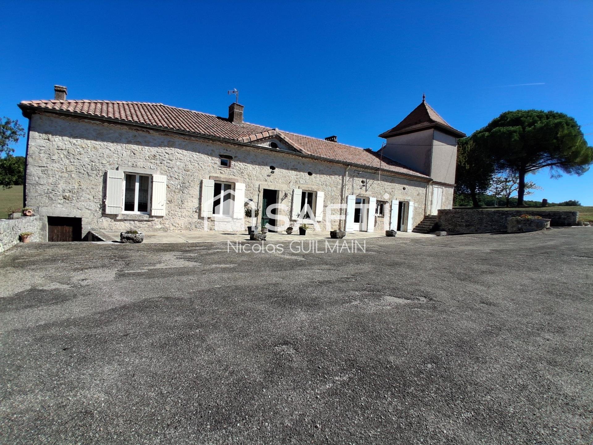 Maison à vendre, 200m², Sainte-Colombe-de-Villeneuve