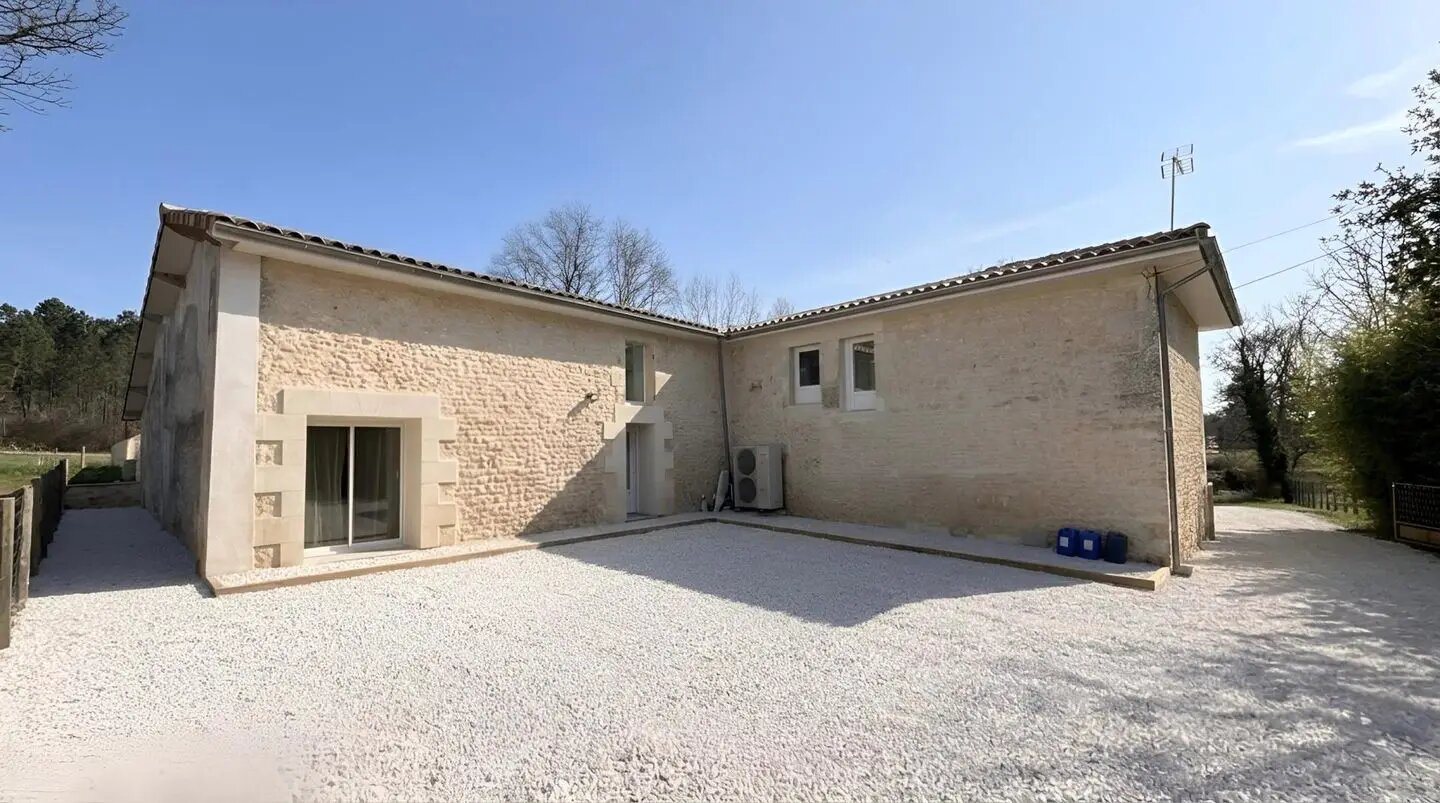 Maison à vendre, 212m², Montendre