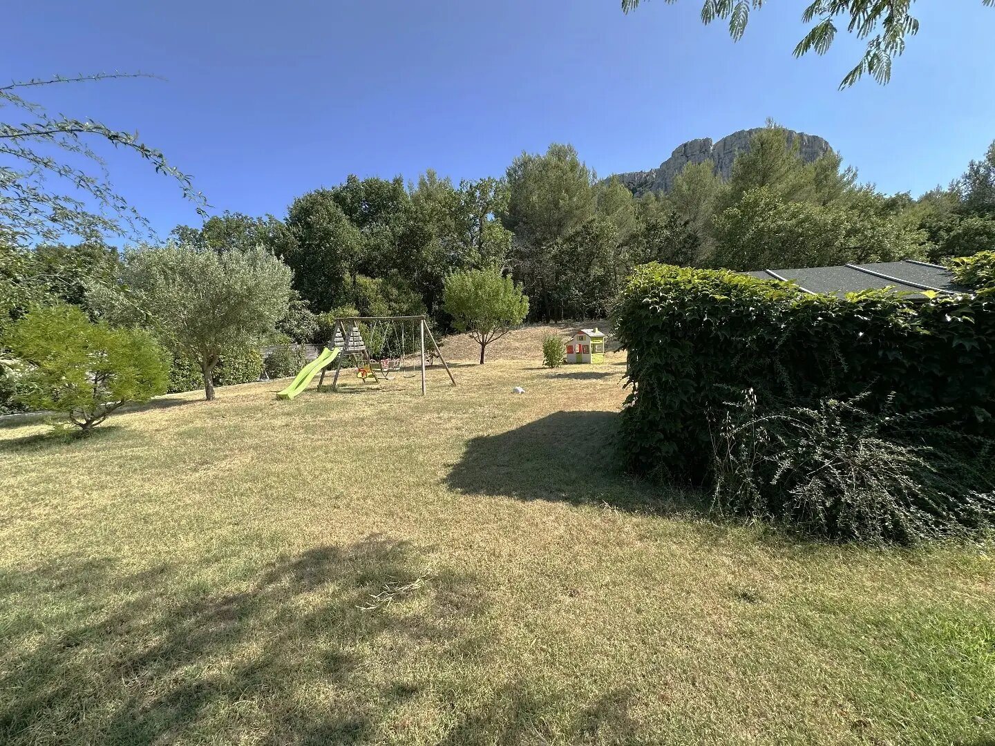Maison à vendre, 325m², Roquefort-la-Bédoule