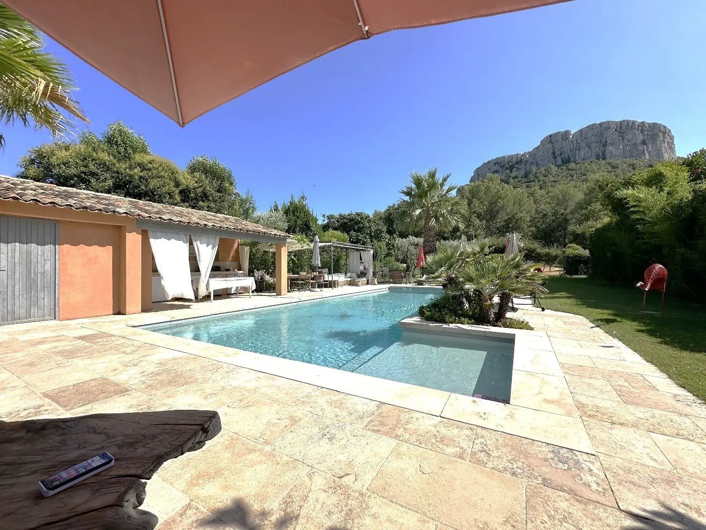 Maison à vendre, 325m², Roquefort-la-Bédoule