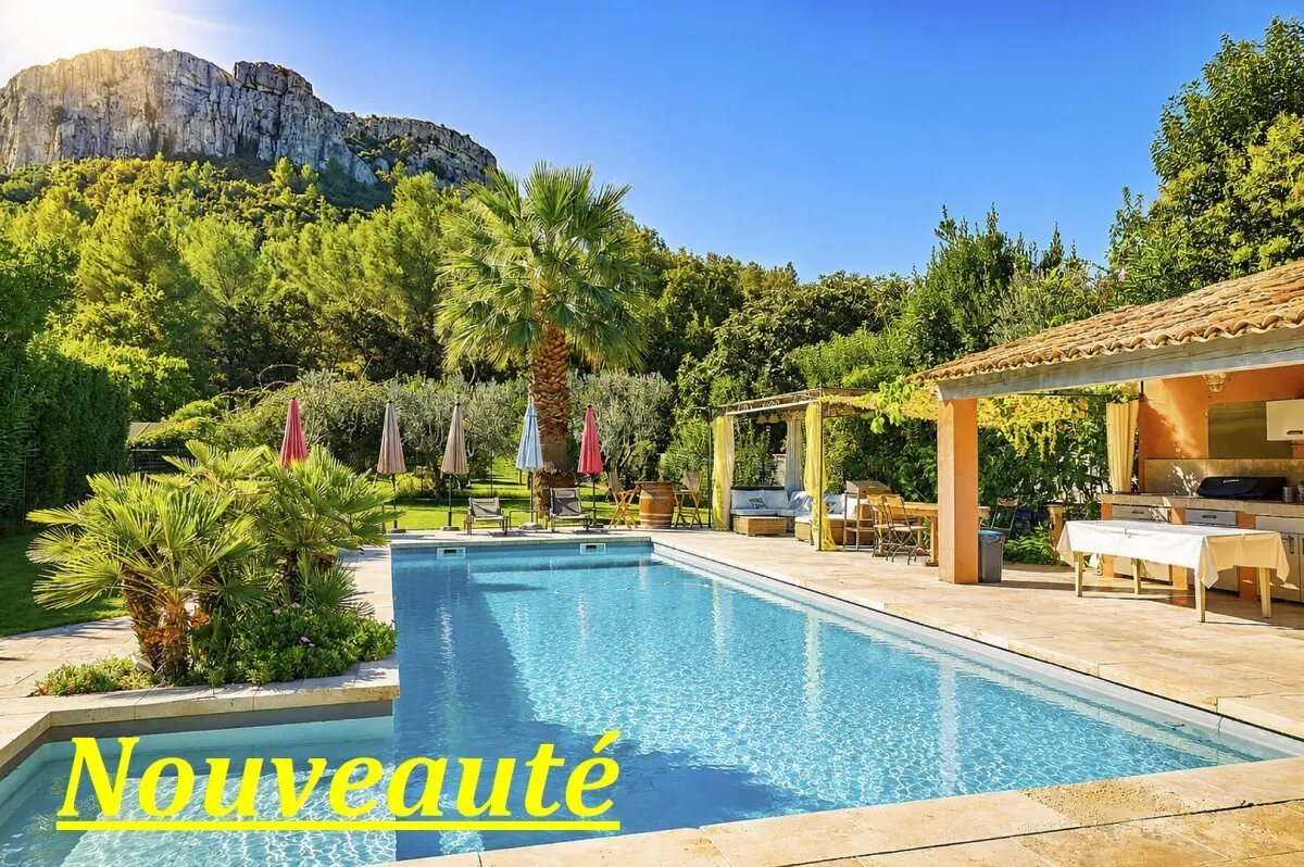 Maison à vendre, 325m², Cassis